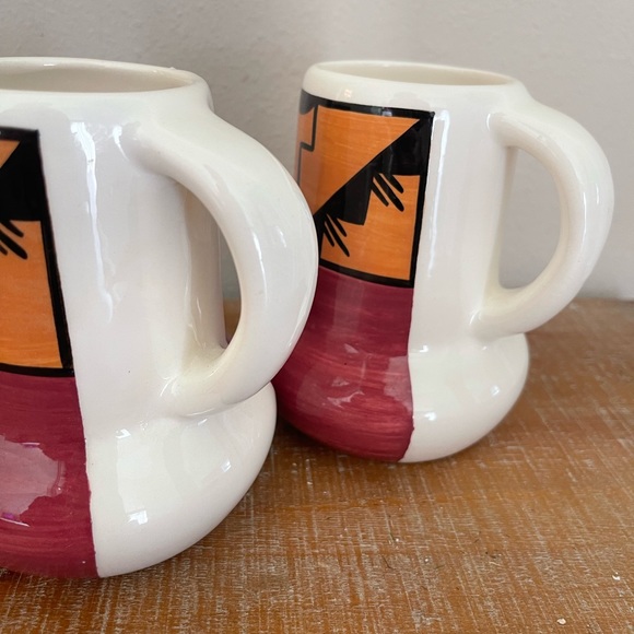 Set Of 2 Vintage Pottery Mugs Signed - Picture 3 of 4